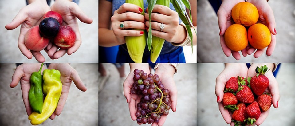 Farmers market fruits